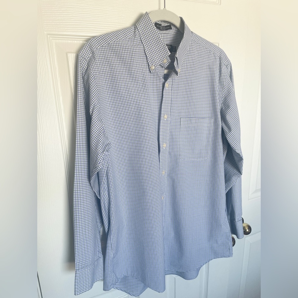 Kirkland Signature Men's Blue and Green Gingham Button Down Shirt